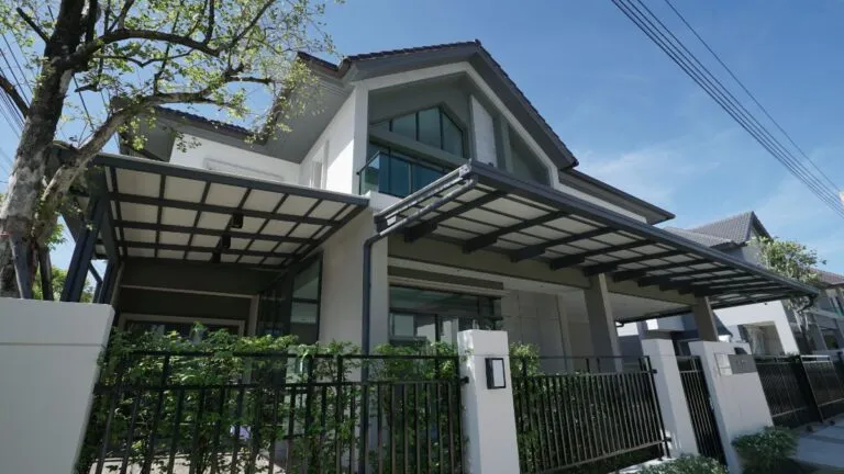 ตัวอย่างการต่อเติมโรงจอดรถหน้าบ้าน-1