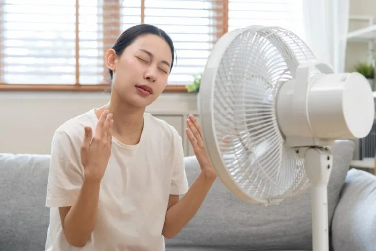 suffer-summer-heat-wave-stroke-hot