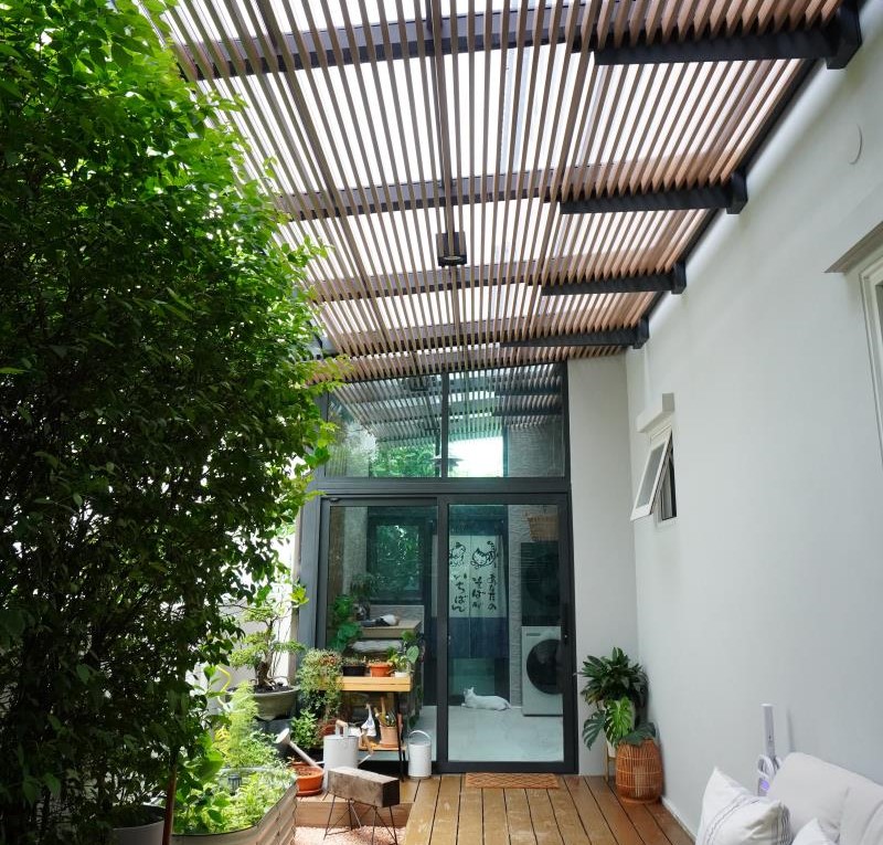 รีวิวงานต่อเติมห้องกระจก สำหรับเลี้ยงแมว โดย ROOVTECT