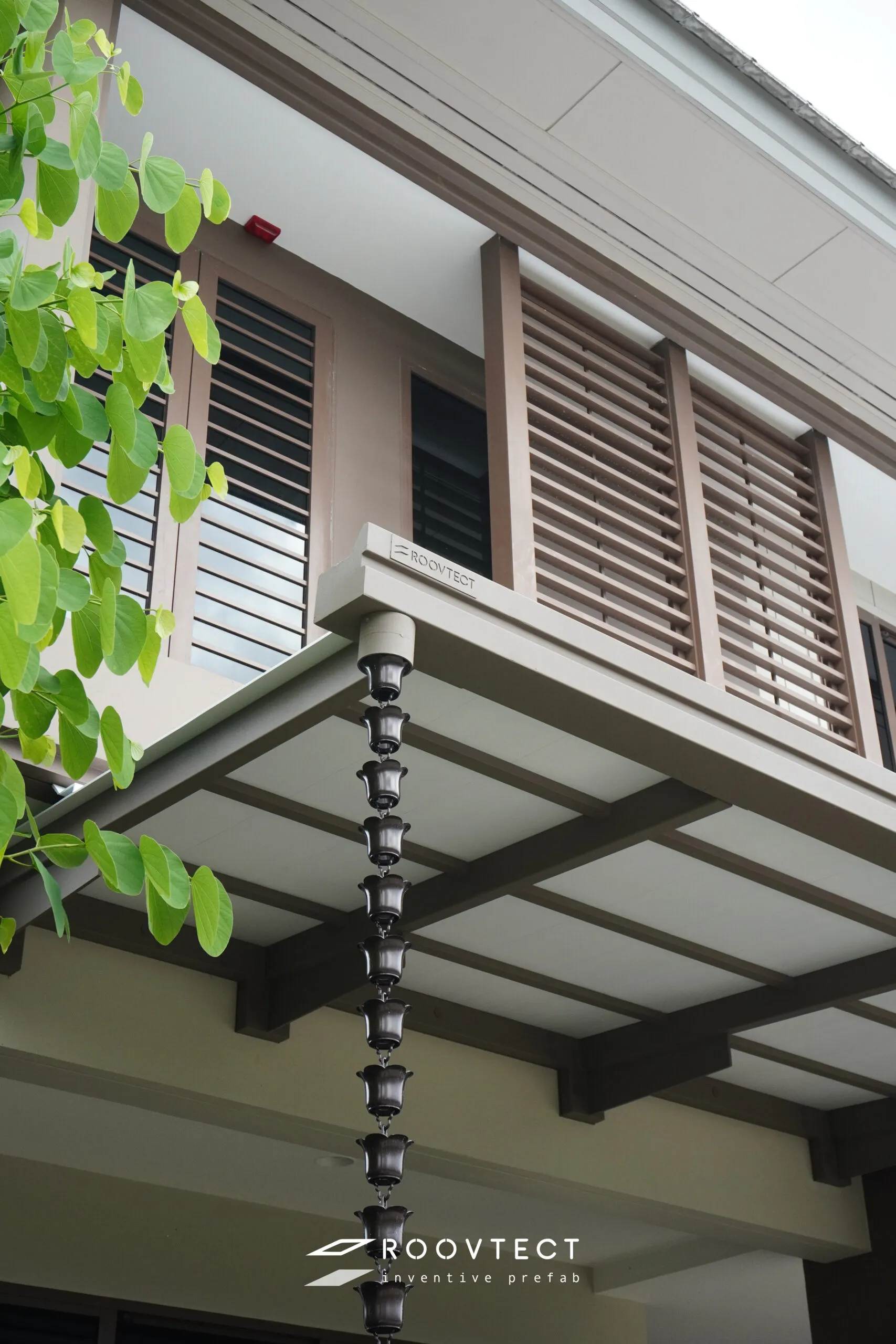 หลังคากันสาด - หลังคาทึบแสง - White PR7 - Modern - Modern i15 - ROOVTECT