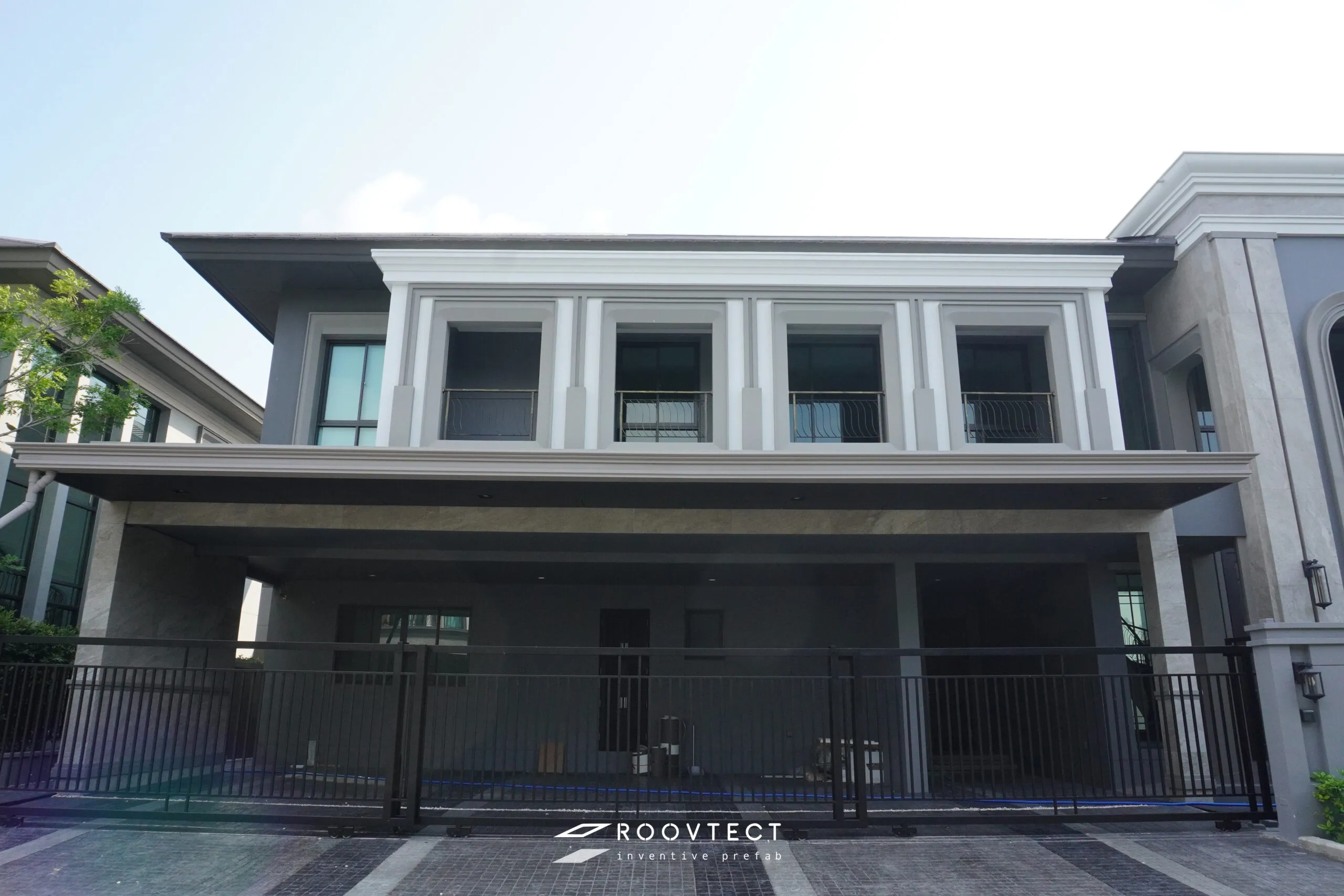 หลังคากันสาด - หลังคาทึบแสง - White PR7 - Contemporary - Contemporary C25