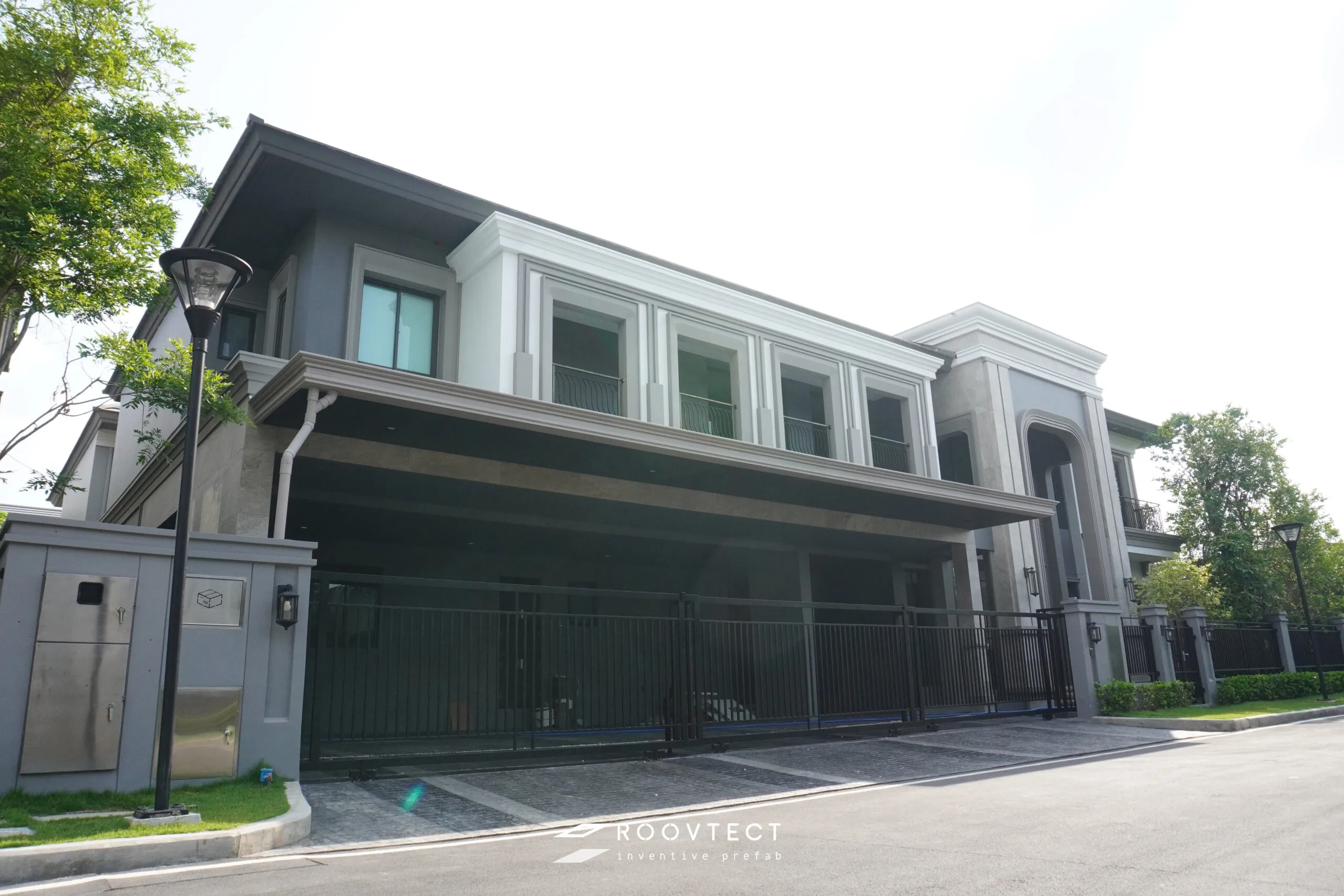 หลังคากันสาด - หลังคาทึบแสง - White PR7 - Contemporary - Contemporary C25