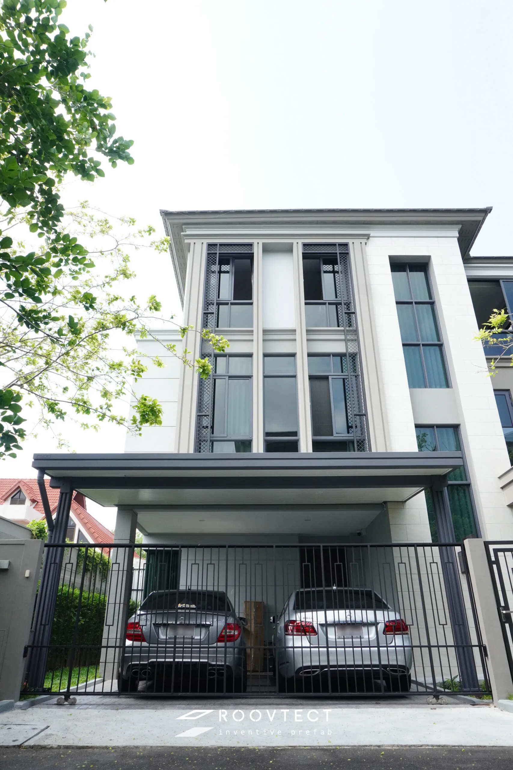 โรงจอดรถ - หลังคาทึบแสง - White PR7 - Modern - Modern i20