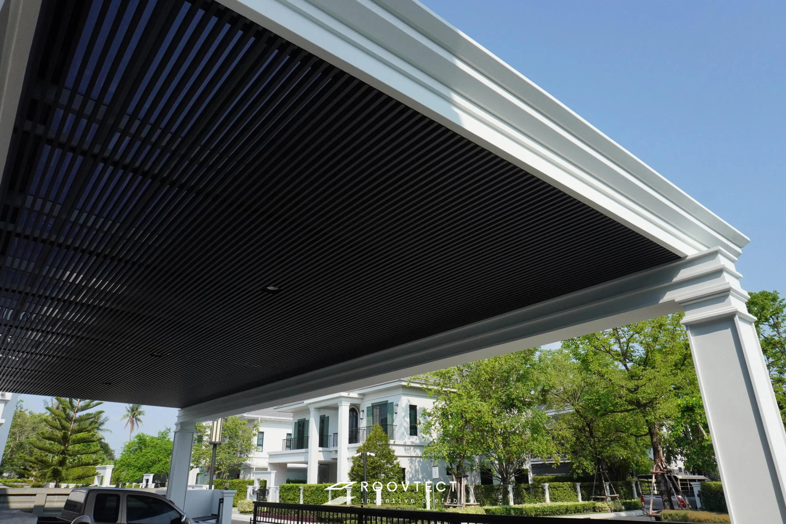 โรงจอดรถ - หลังคาอะคริลิค Shinkolite - Misty Grey (NG60) - Contemporary - Contemporary C40
