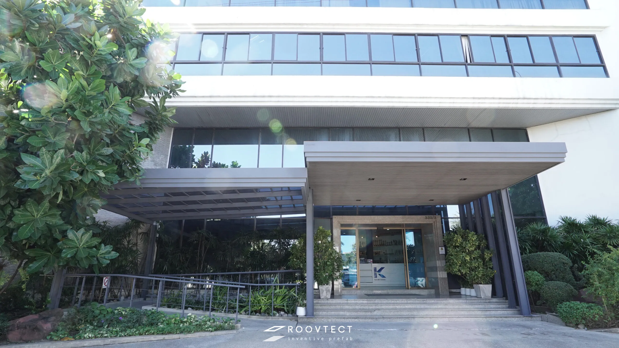หลังคากันสาด - หลังคา Solid Polycarbonate - Ocean Grey - Modern Contemporary - Tailor made Design