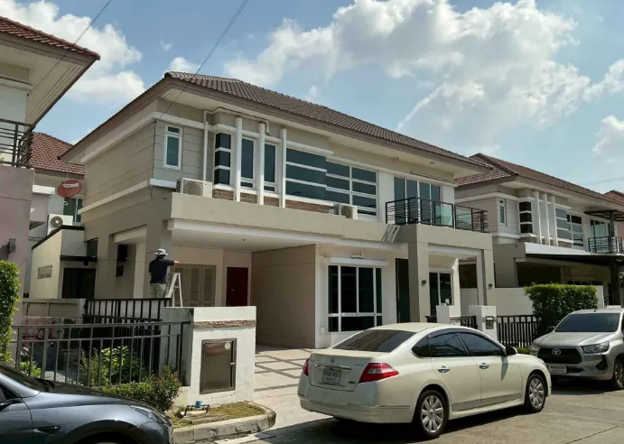 หลังคากันสาด - หลังคากึ่งทึบกึ่งโปร่ง - Pearl White (430) - Modern - Modern i15 - ROOVTECT