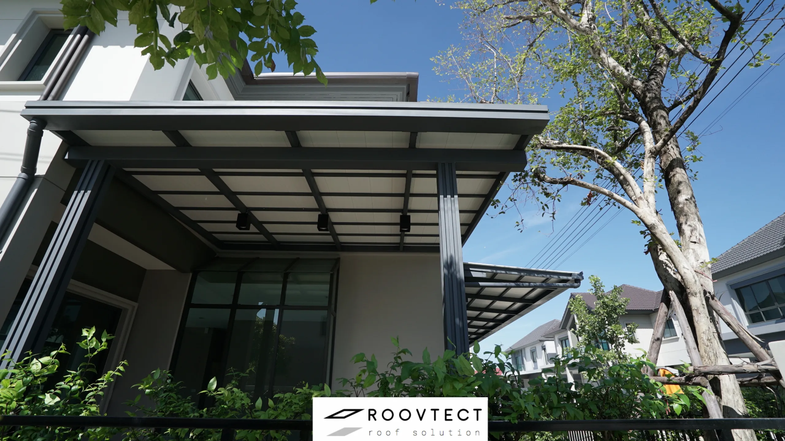 ต่อเติมบ้าน - หลังคาทึบแสง - White PR7 - Modern - ROOVTECT