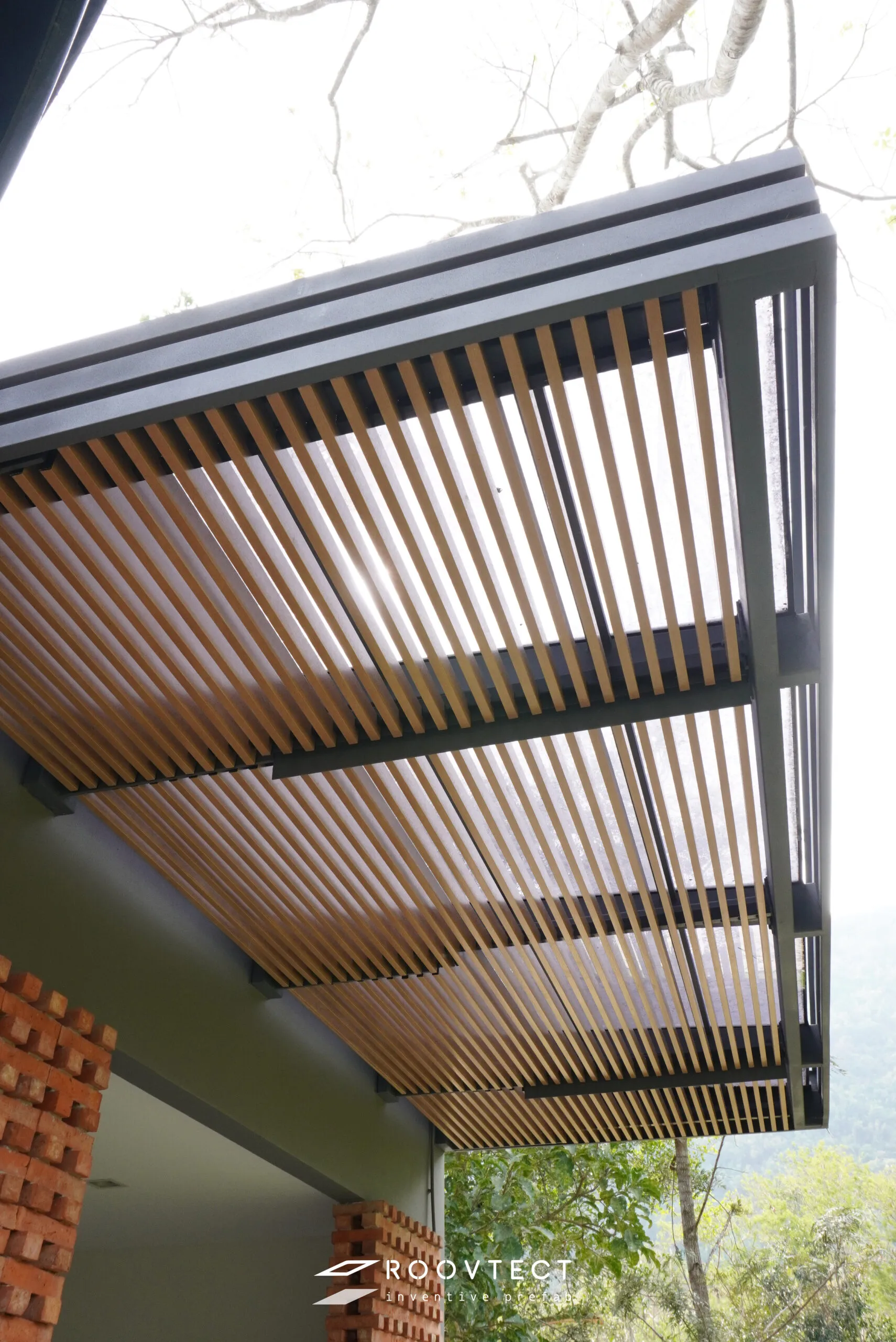 หลังคากันสาด - หลังคา Solid Polycarbonate - Ocean Grey - Modern - Modern i25 - ROOVTECT