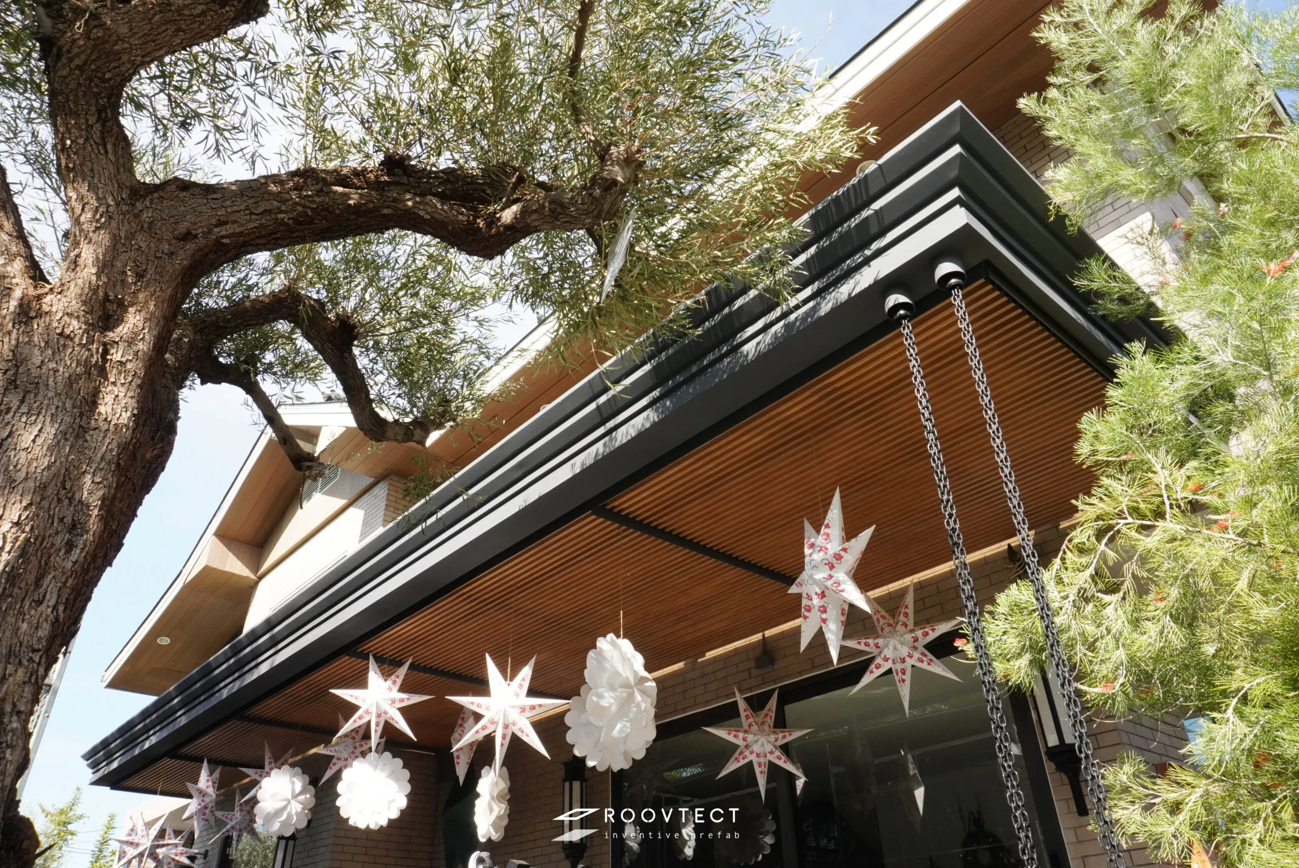 หลังคากันสาด - หลังคาอะคริลิค Shinkolite - Classic Brown (570) - Contemporary - Contemporary C35 - ROOVTECT