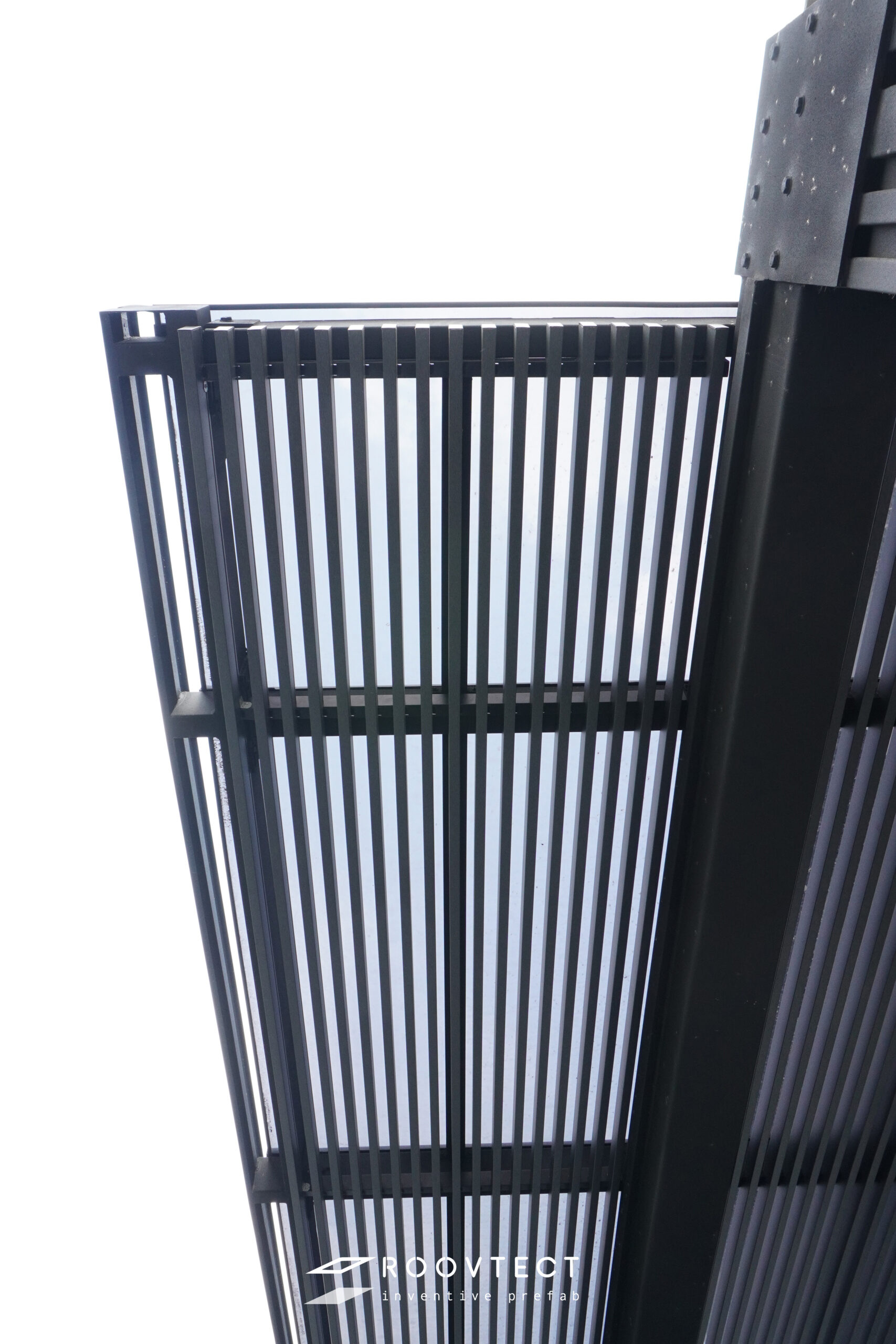 โรงจอดรถ - หลังคา Solid Polycarbonate - Ocean Grey - Modern - Modern i15 - ROOVTECT