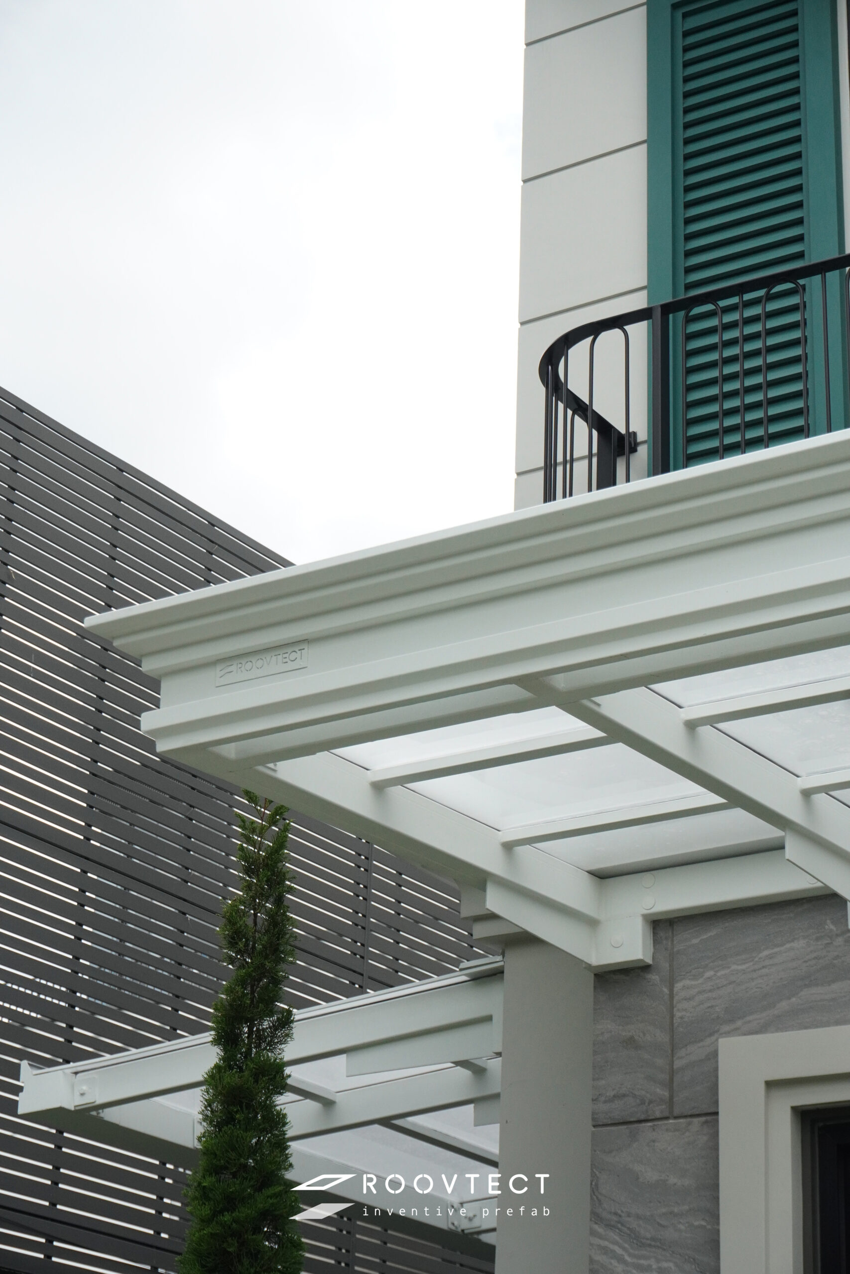 หลังคากันสาด - หลังคากึ่งทึบกึ่งโปร่ง - Pearl White (430) - ROOVTECT