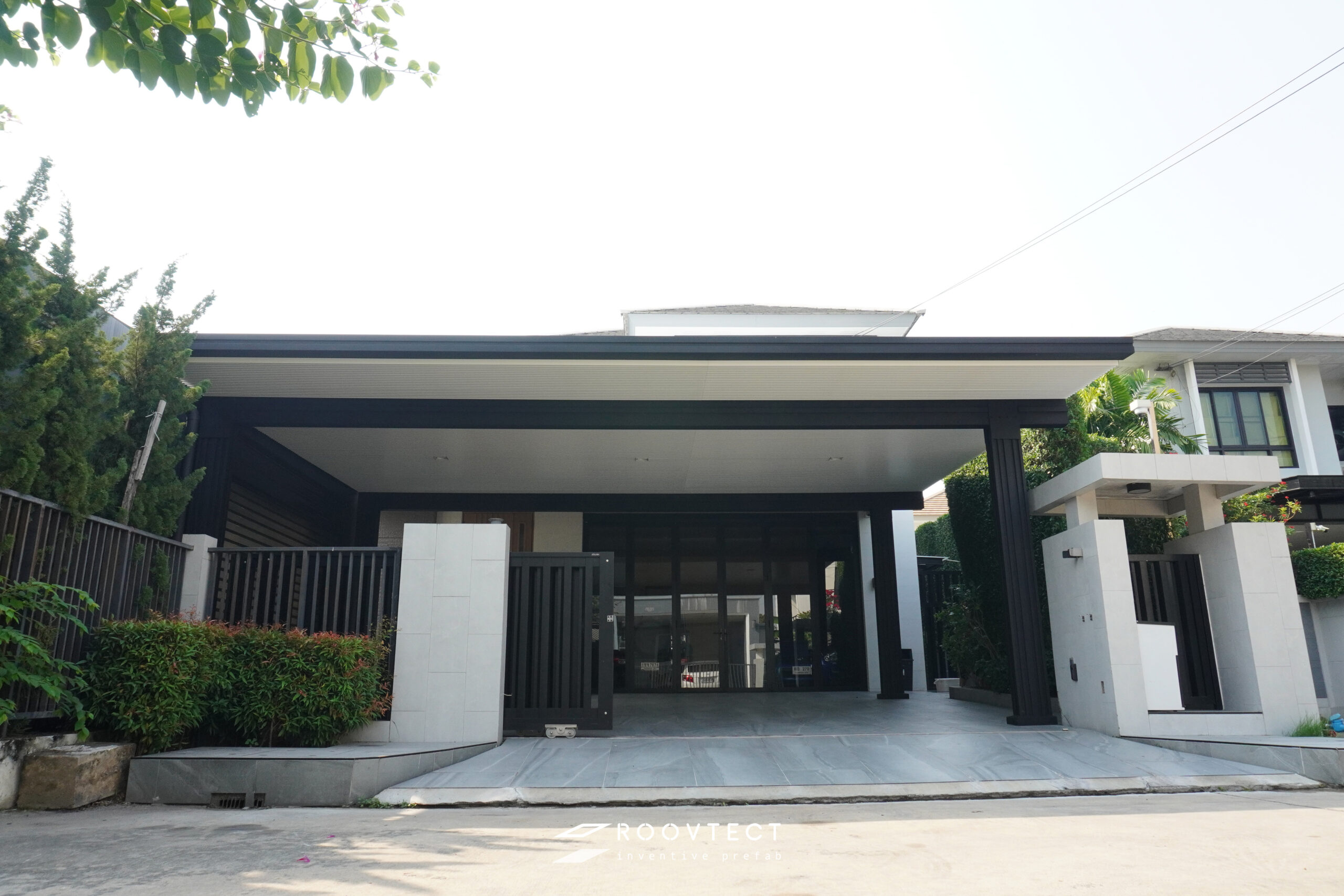 โรงจอดรถ - หลังคาทึบแสง - White PR7 - Modern - Modern i15 - ROOVTECT